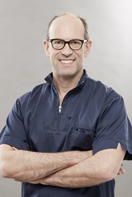 DR. TORBEN HENNIES, MSC.